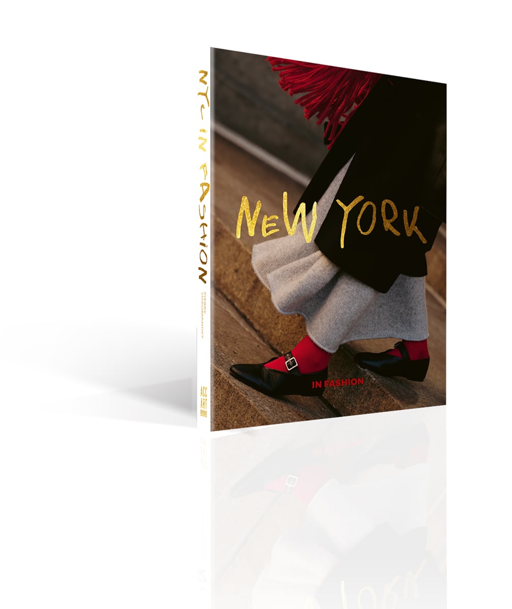 New York. In Fashion, inside pages